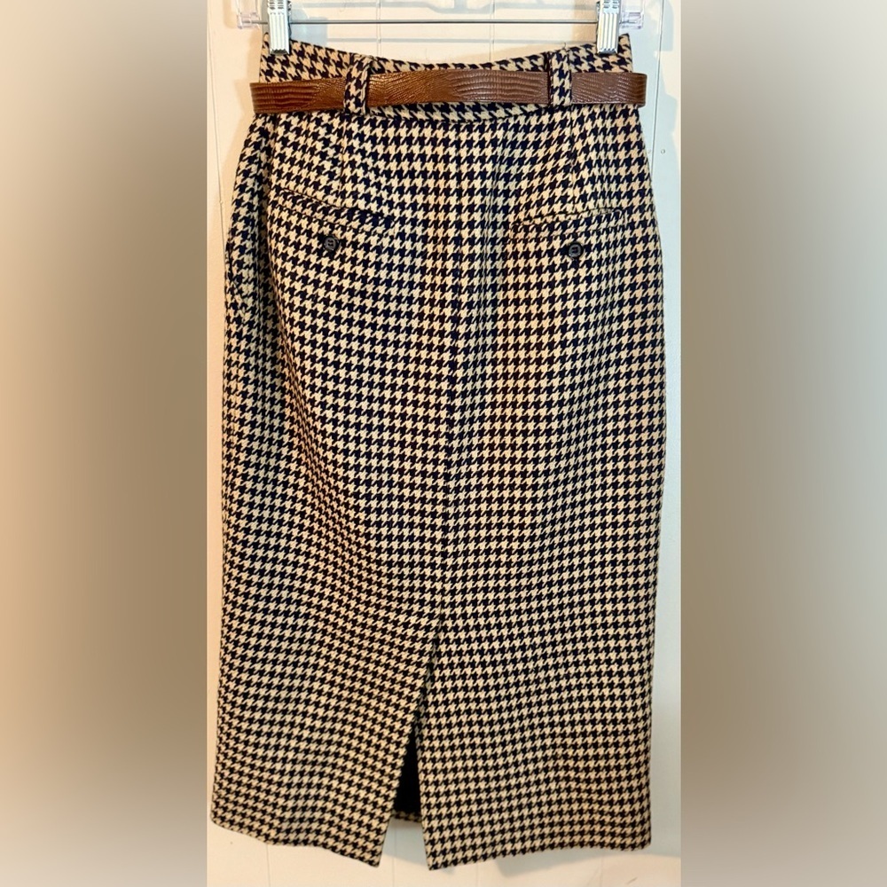 Evan Picone Vintage Houndstooth Patterned Skirt with Belt, Size 6 - Picture 4 of 8